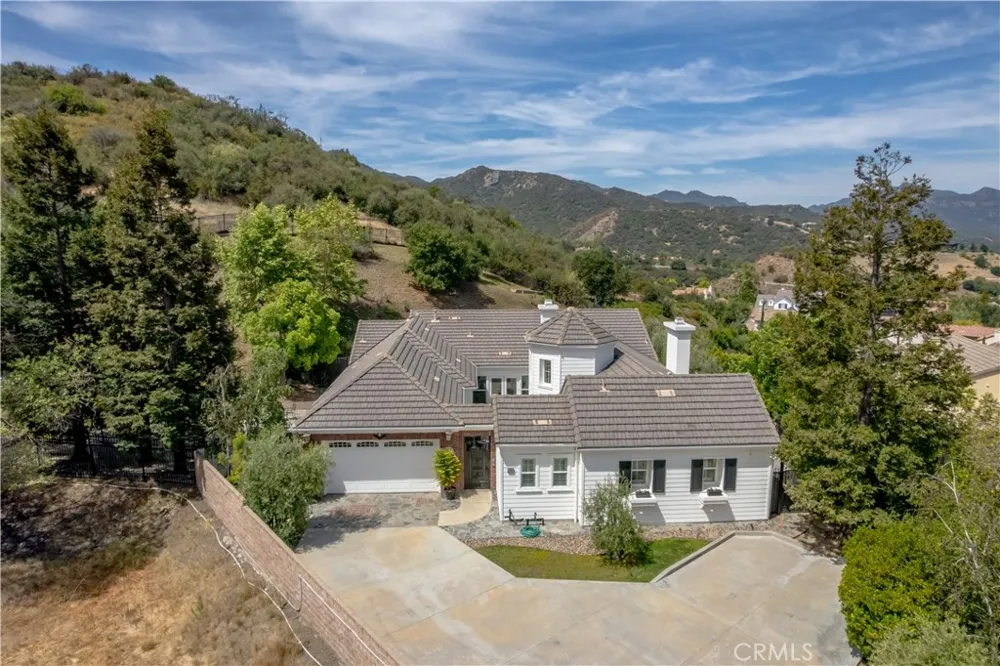 1686 SYCAMORE CANYON Westlake Village, CA 91361