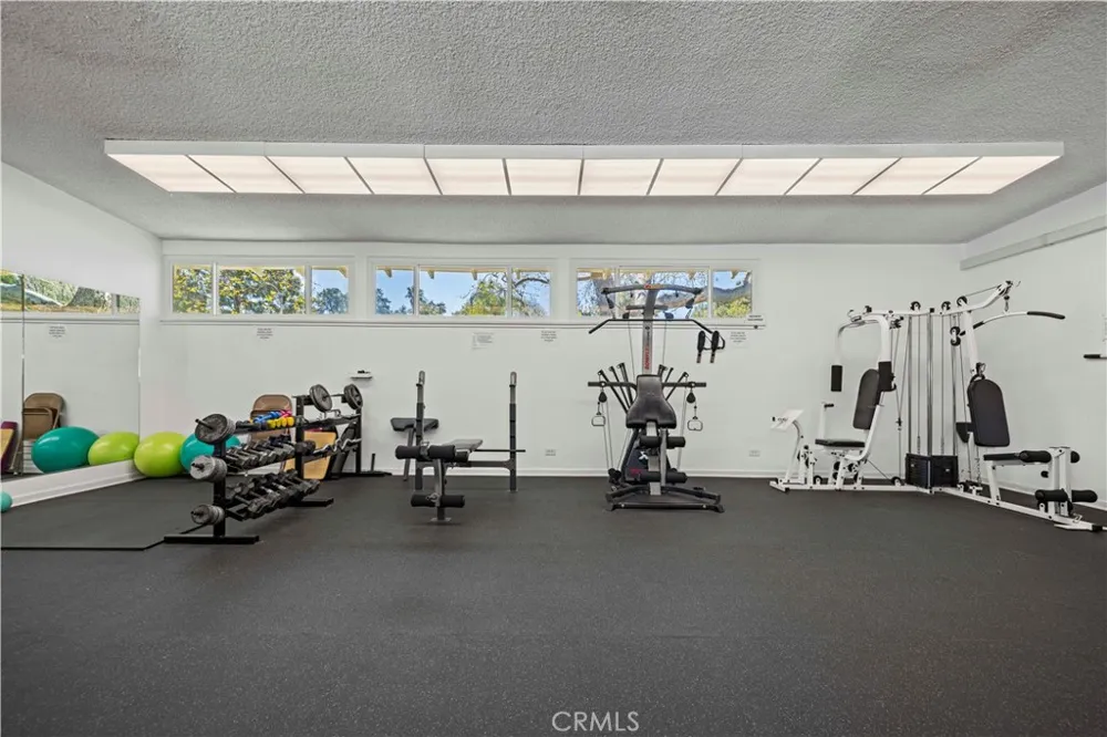 19231 Avenue Of The Oaks #A Newhall, CA 91321