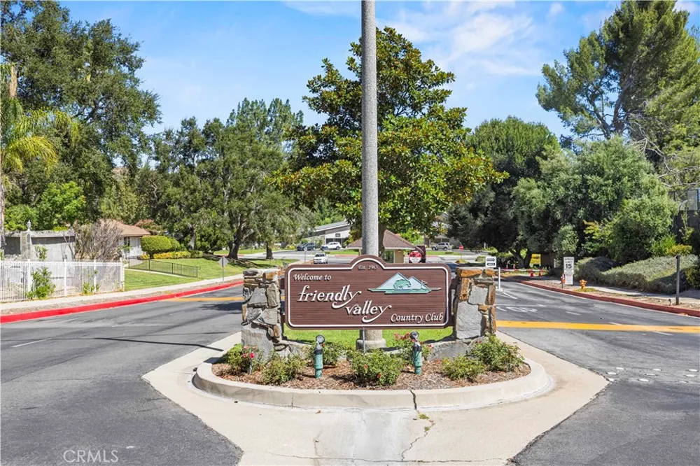 19231 Avenue Of The Oaks #A Newhall, CA 91321