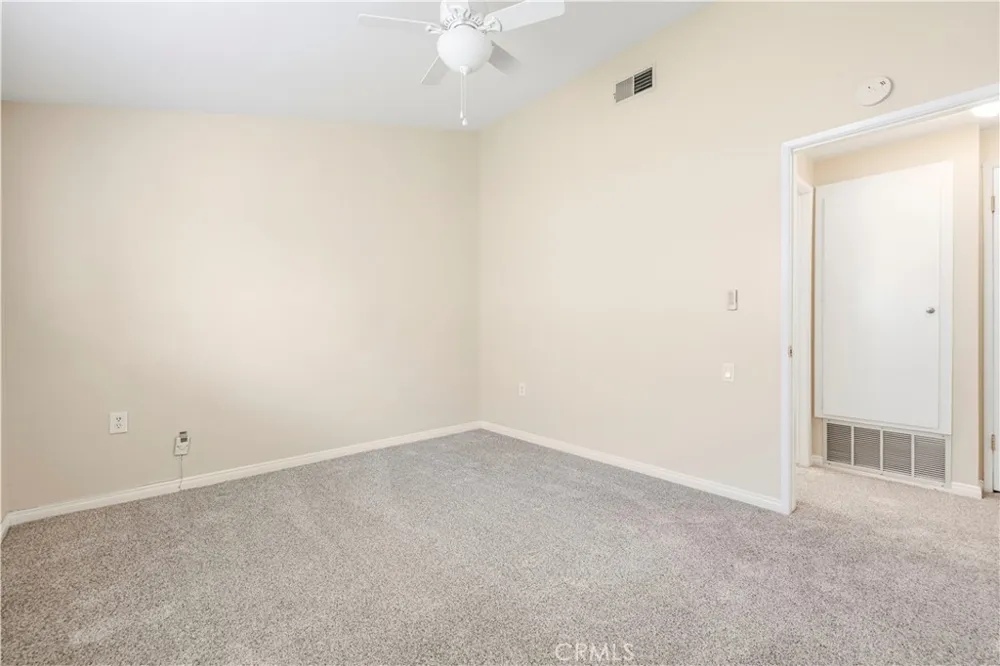19231 Avenue Of The Oaks #A Newhall, CA 91321