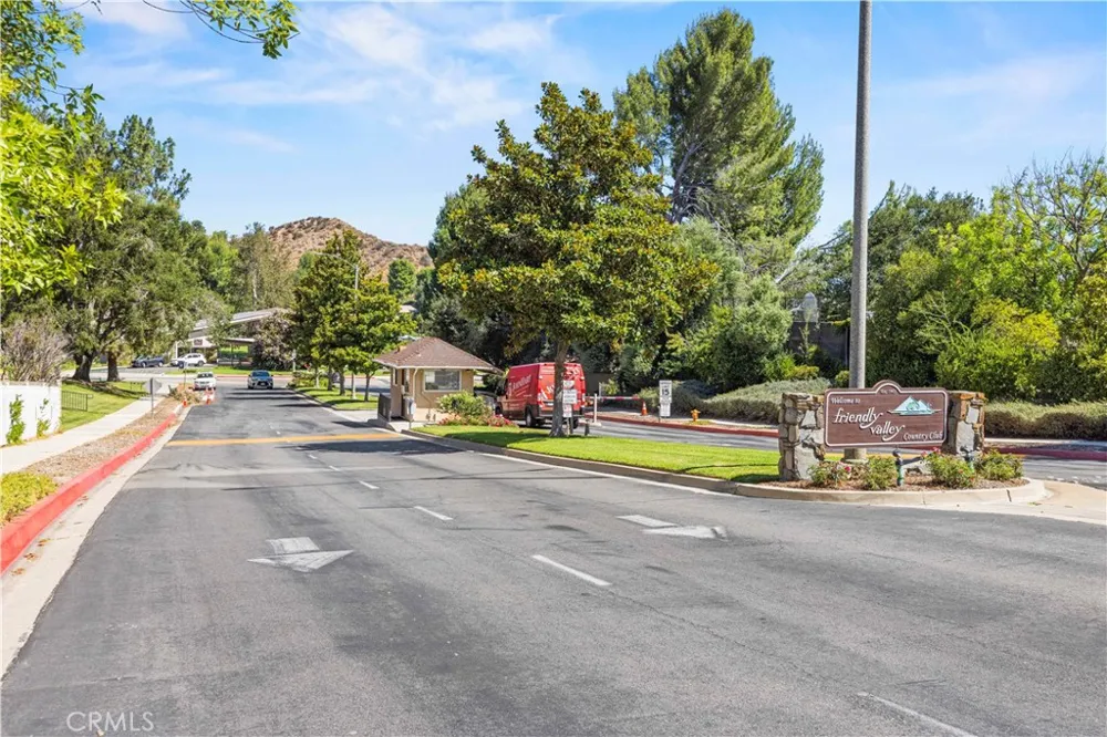 19231 Avenue Of The Oaks #A Newhall, CA 91321