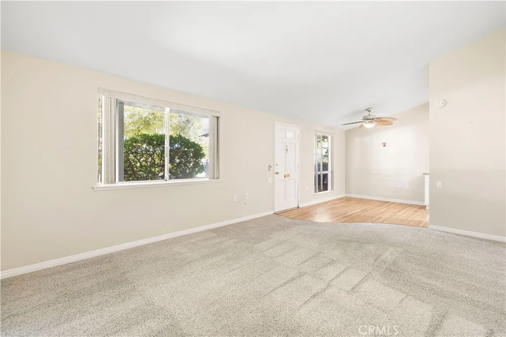 19231 Avenue Of The Oaks #A Newhall, CA 91321