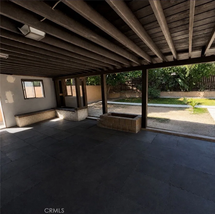 19149 Malden Street Northridge, CA 91324