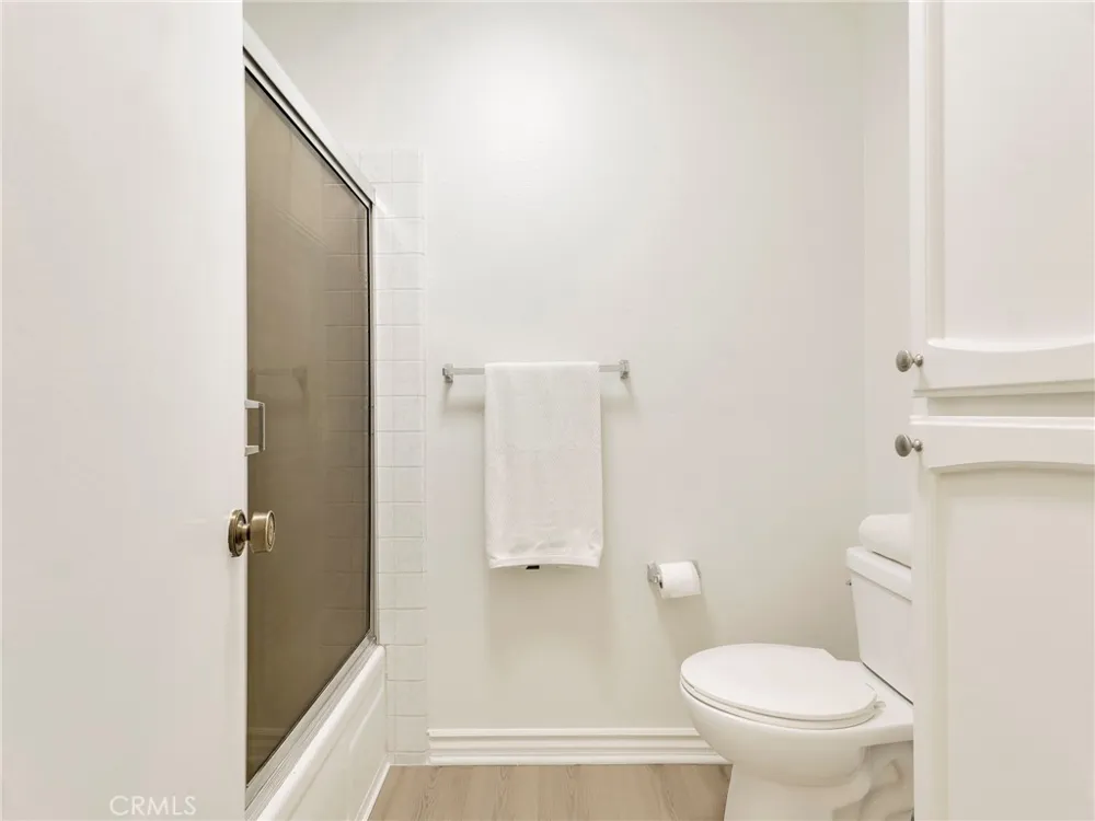 7800 Topanga Canyon Boulevard #216 Canoga Park, CA 91304