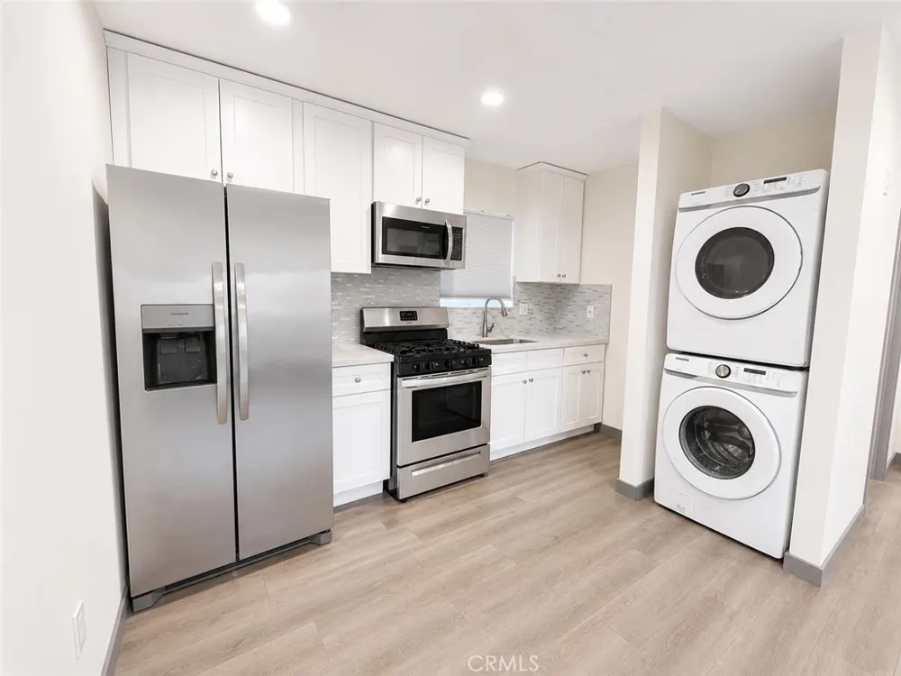 13302 Beaver Street Sylmar, CA 91342