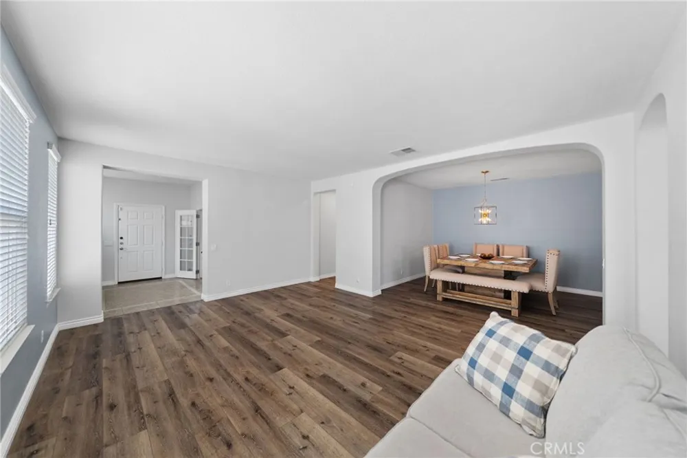 27753 Bluff Vista Menifee, CA 92584