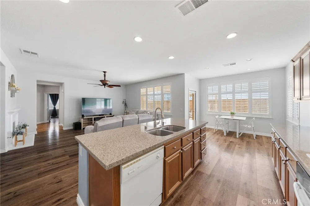 27753 Bluff Vista Menifee, CA 92584