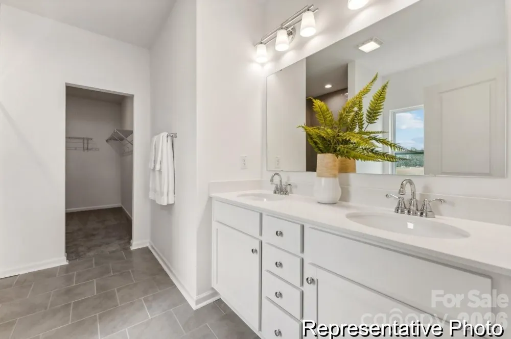 36170 Greg Norman Drive #1009 Lancaster, SC 29720