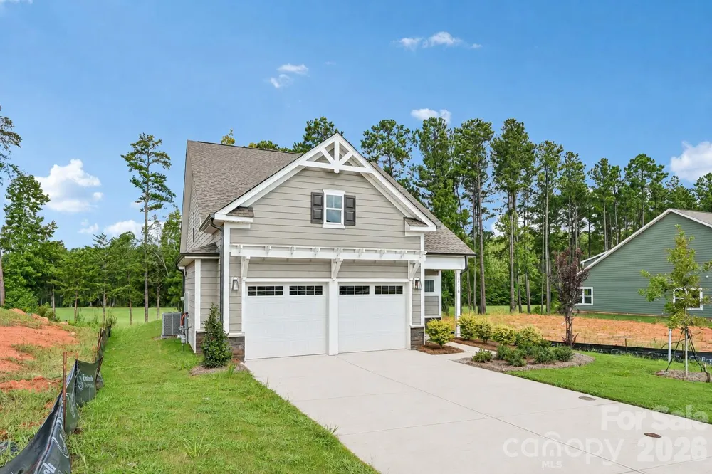 36170 Greg Norman Drive #1009 Lancaster, SC 29720