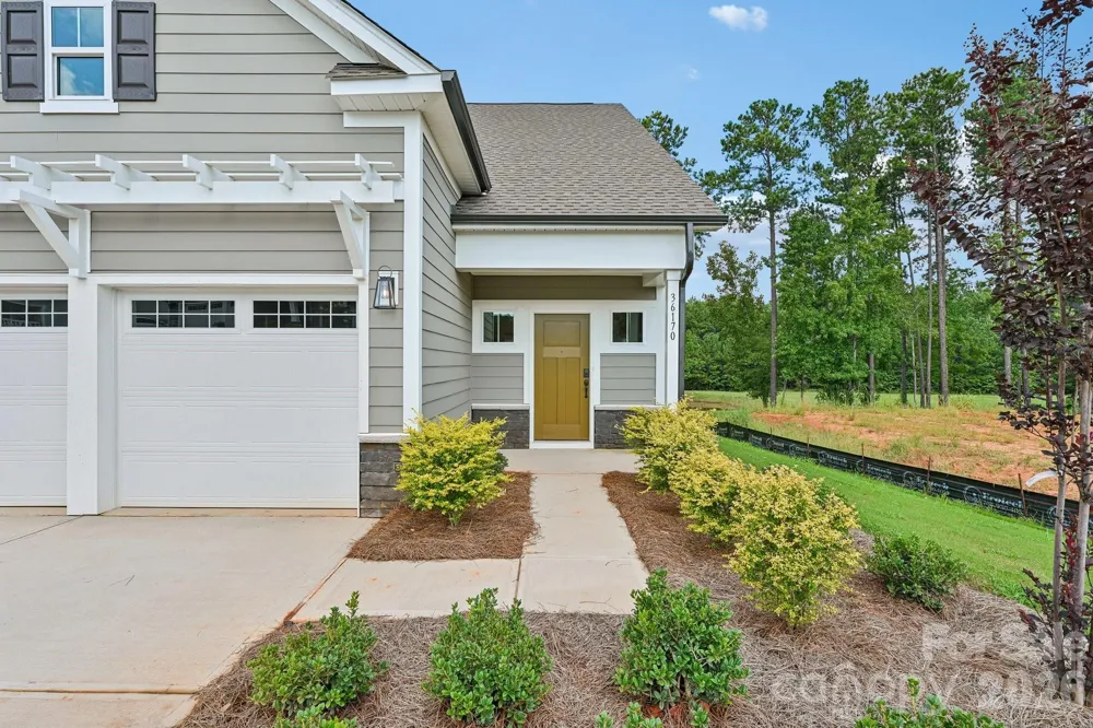 36170 Greg Norman Drive #1009 Lancaster, SC 29720