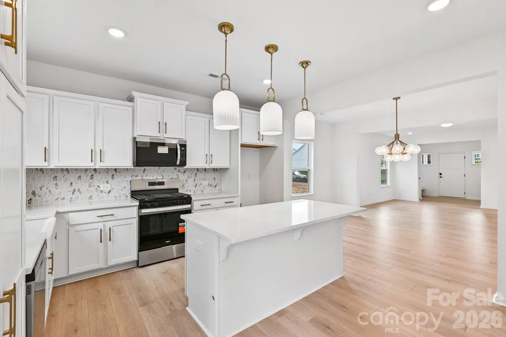 36170 Greg Norman Drive #1009 Lancaster, SC 29720