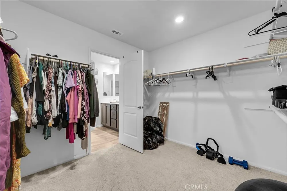 11664 Omeara Beaumont, CA 92223