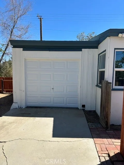 1105 Elizabeth lake Road Palmdale, CA 93551