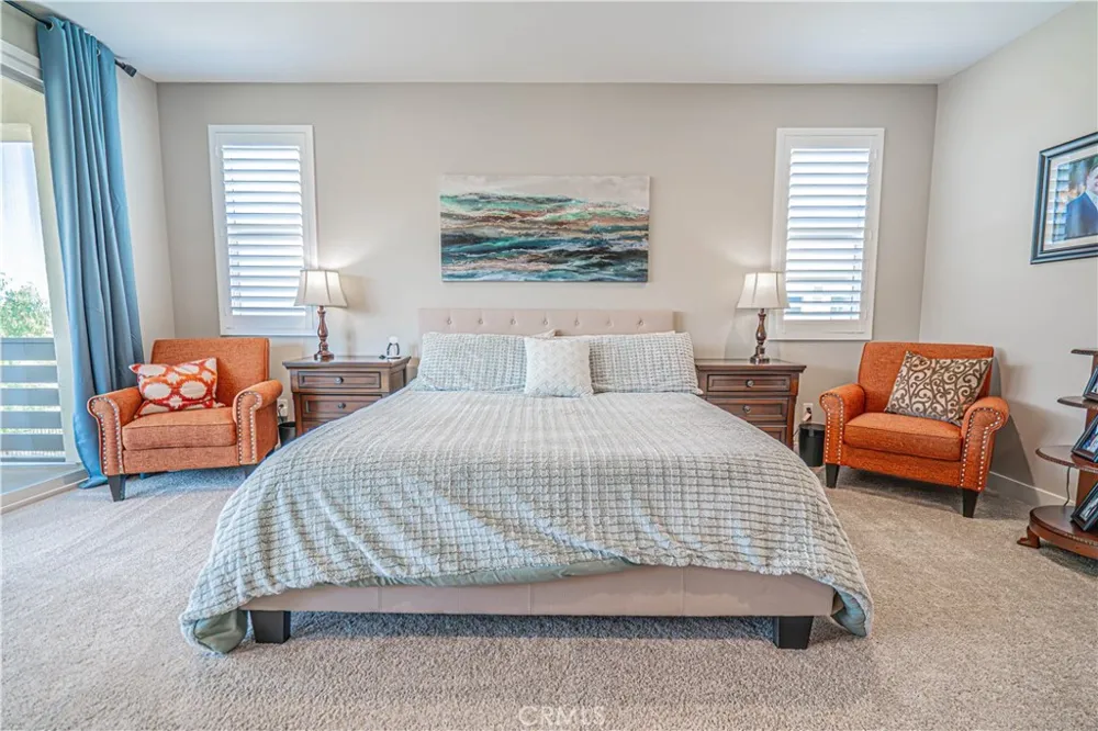 17730 Hillside Way Saugus, CA 91350