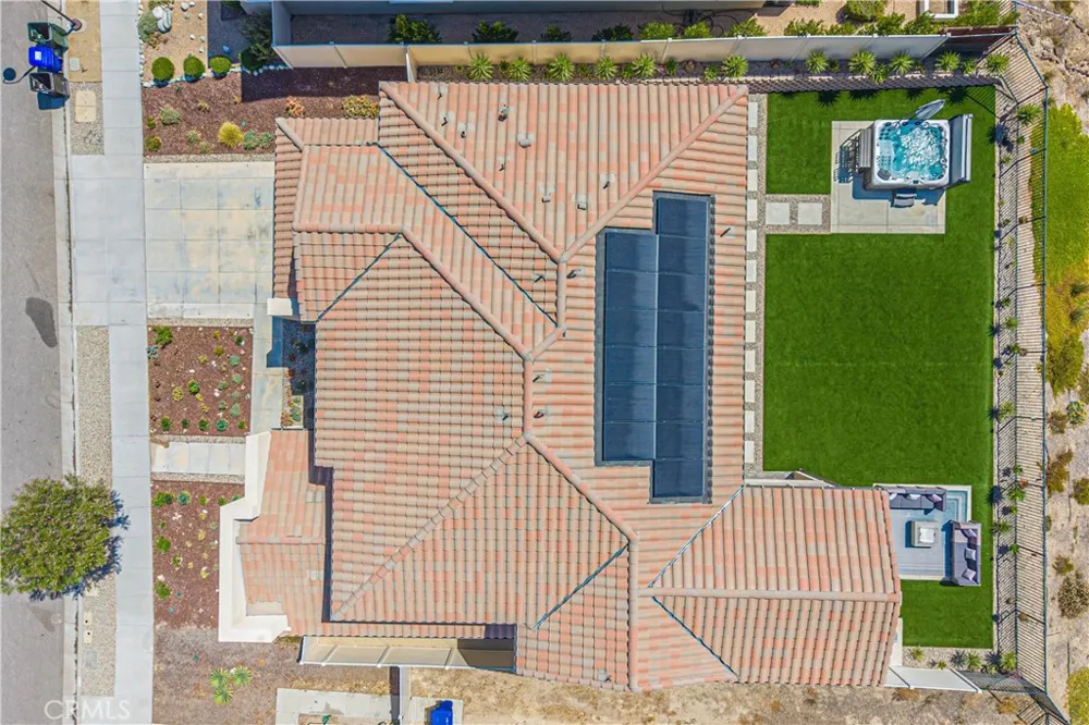 17730 Hillside Way Saugus, CA 91350