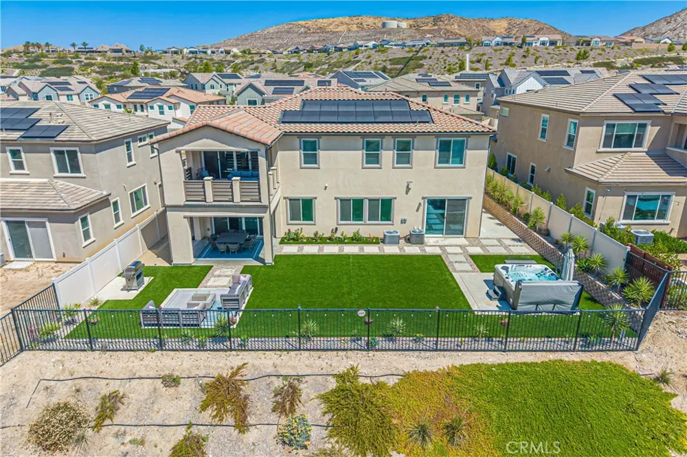 17730 Hillside Way Saugus, CA 91350