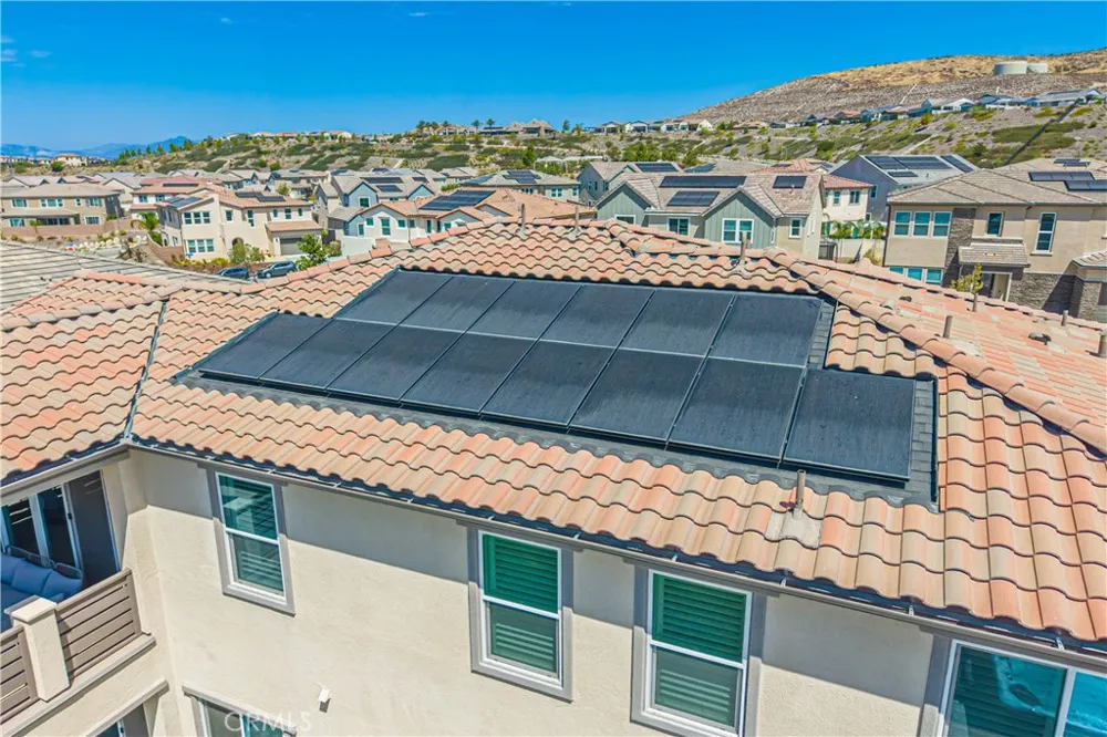 17730 Hillside Way Saugus, CA 91350