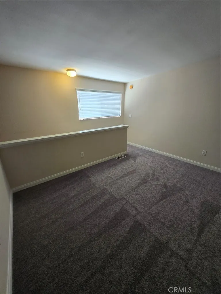 5520 Owensmouth Woodland Hills, CA 91367