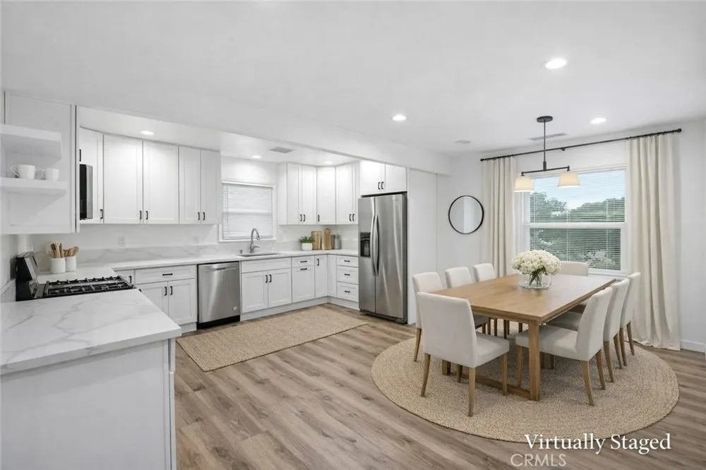 19550 Vanowen Reseda, CA 91335