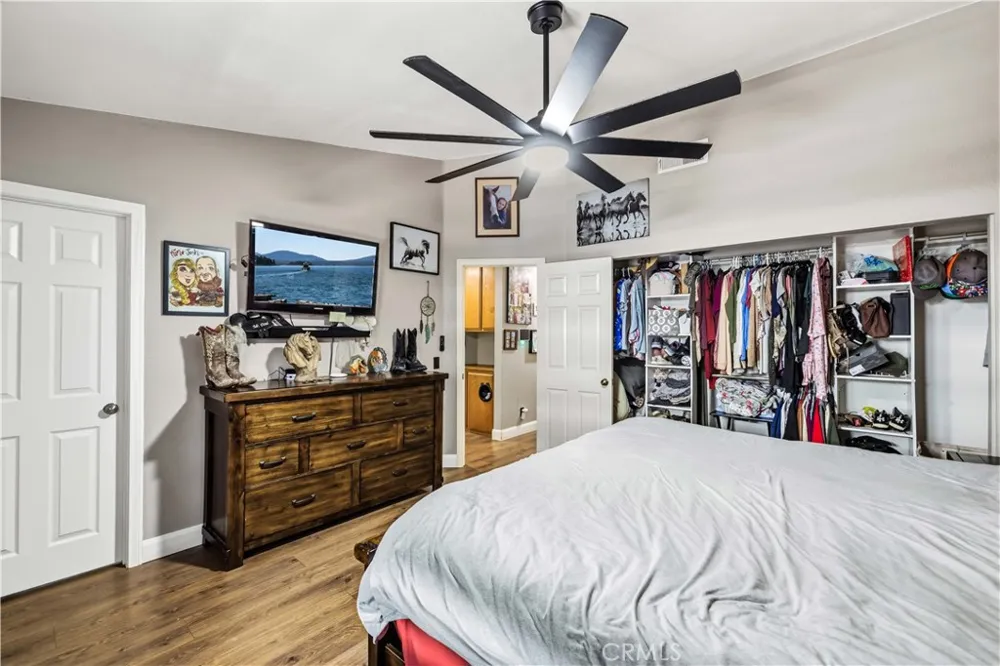 661 E J10 AVENUE Lancaster, CA 93535