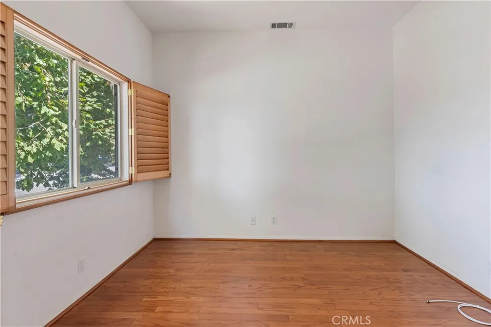 500 Rosemead #29 Pasadena, CA 91107