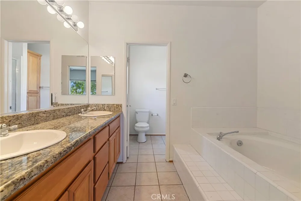 500 Rosemead #29 Pasadena, CA 91107