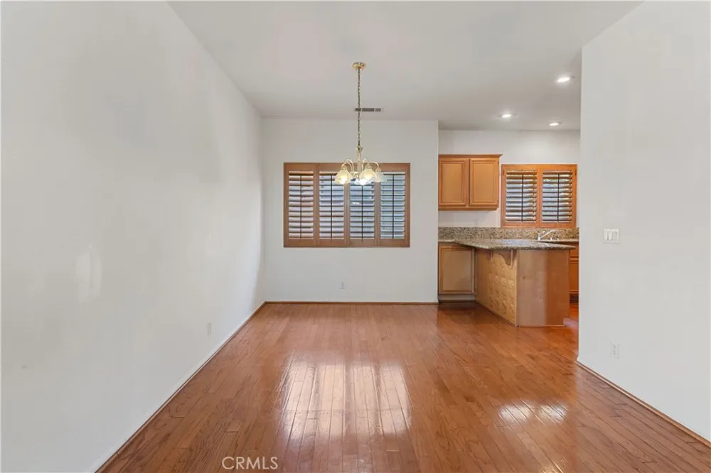 500 Rosemead #29 Pasadena, CA 91107