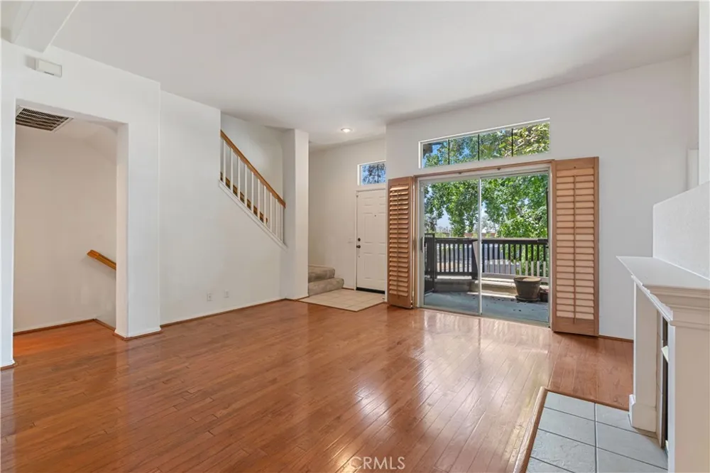 500 Rosemead #29 Pasadena, CA 91107