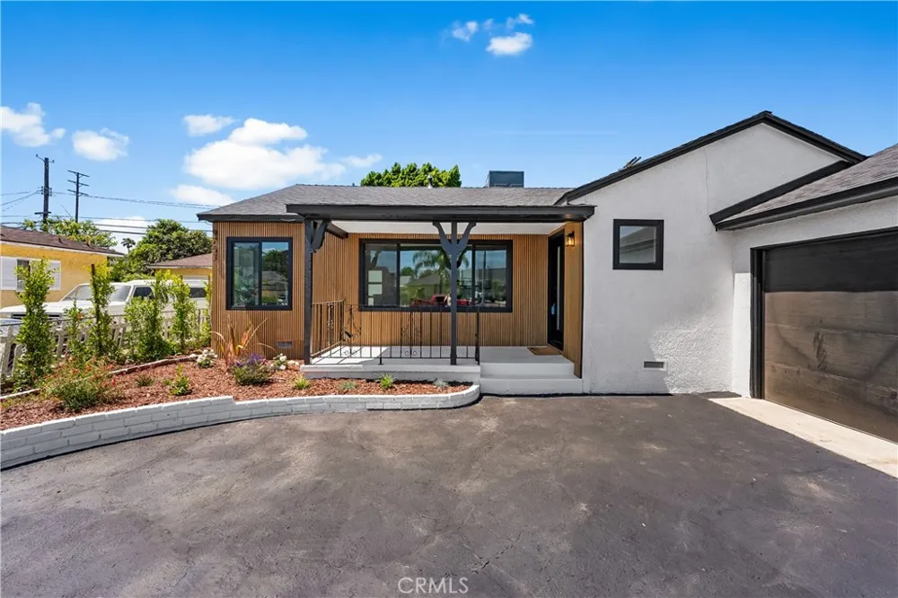 9753 Mercedes Avenue Arleta, CA 91331
