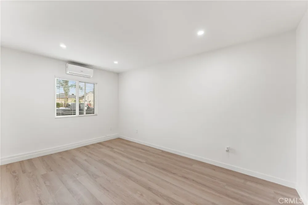 9753 Mercedes Avenue Arleta, CA 91331