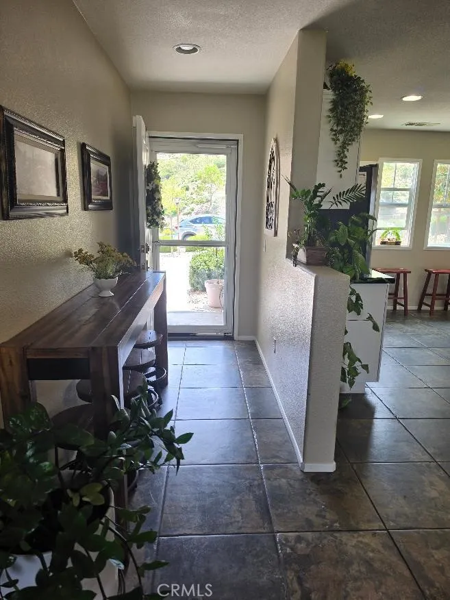 1569 Angora Palmdale, CA 93551