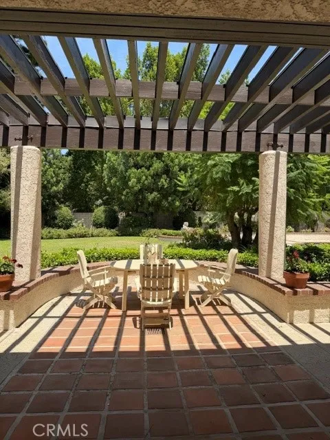 22231 Romar Street Chatsworth, CA 91311