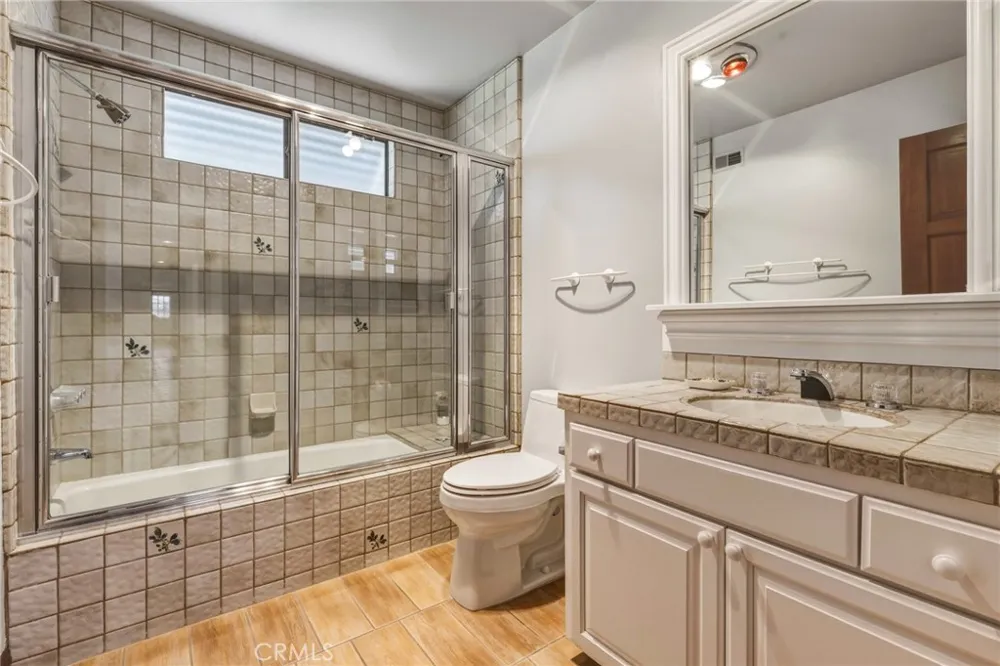 22231 Romar Street Chatsworth, CA 91311
