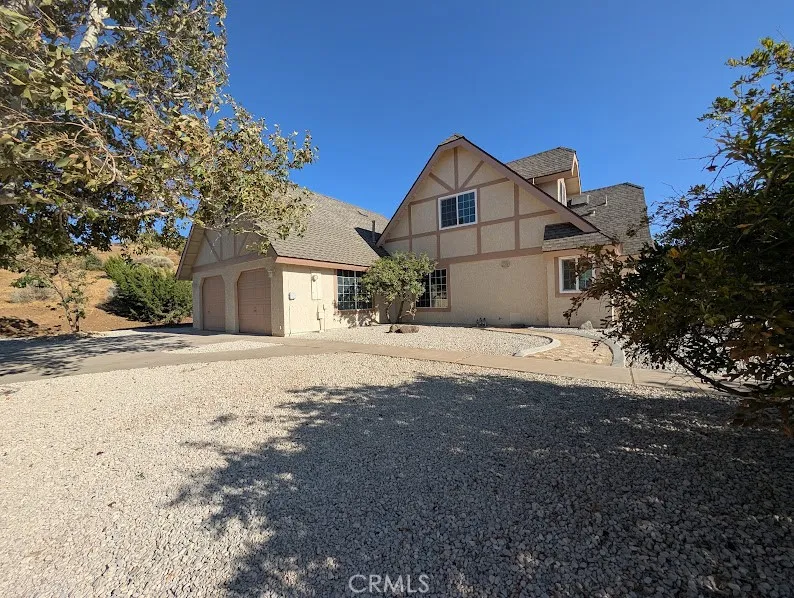 8021 Macron Street Oak Hills, CA 92344