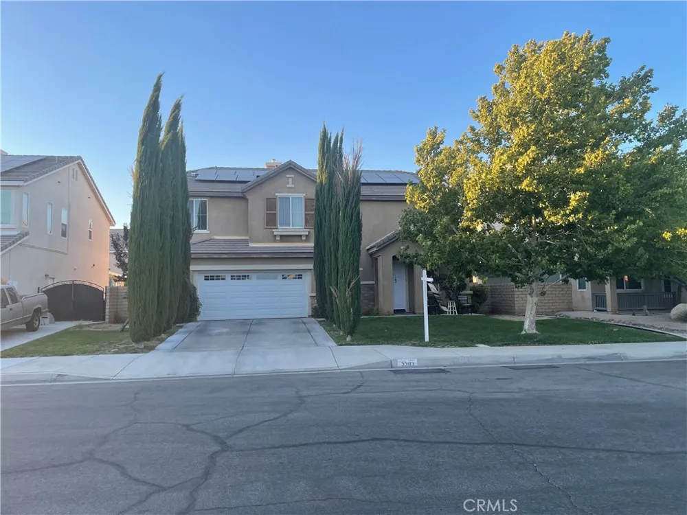 3303 Arious Lancaster, CA 93536