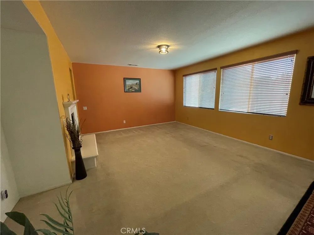 3303 Arious Lancaster, CA 93536
