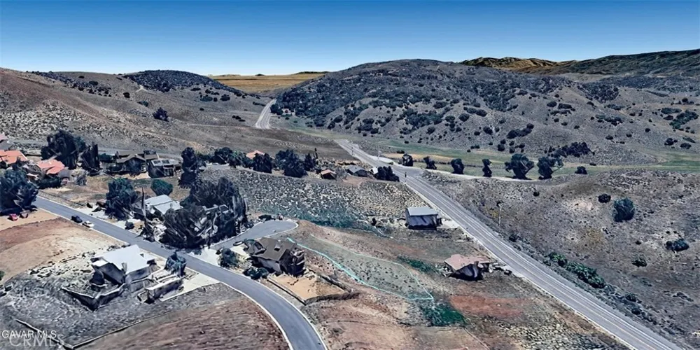 Mccloud Drive Lake Elizabeth, CA 93532