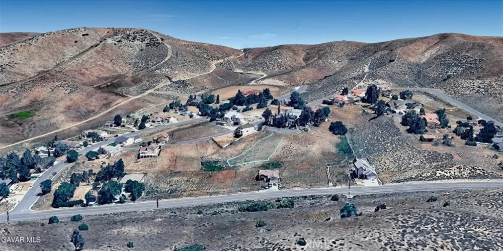 Mccloud Drive Lake Elizabeth, CA 93532