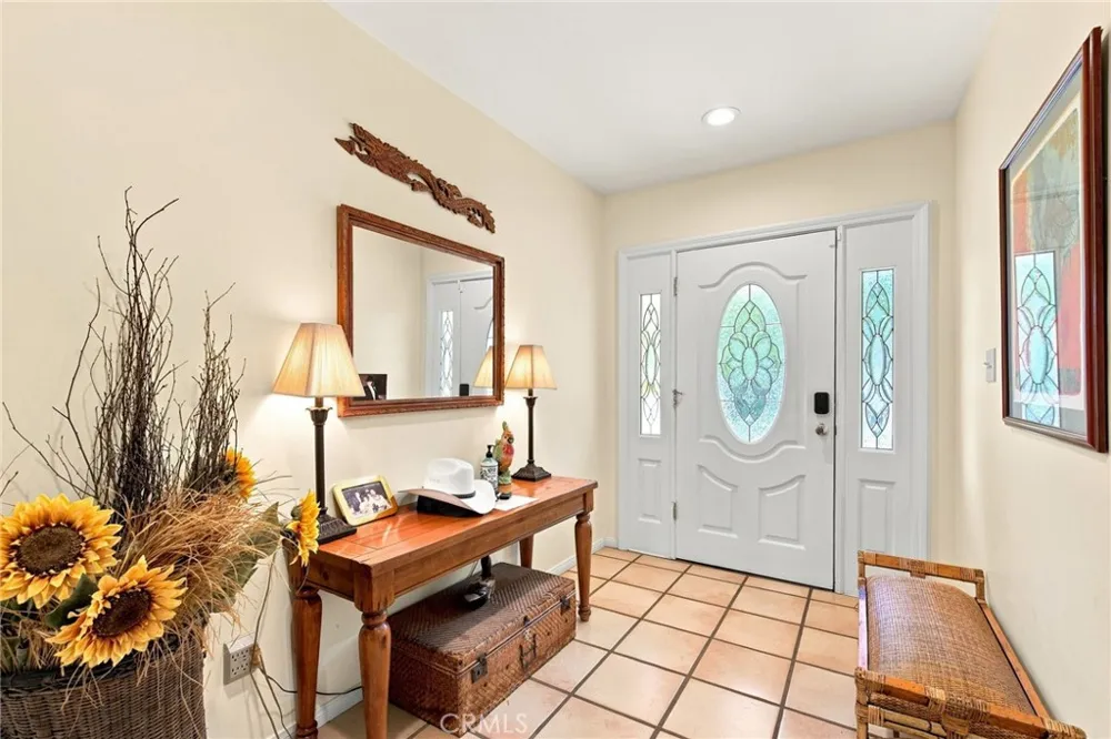 9920 Shoup Avenue Chatsworth, CA 91311