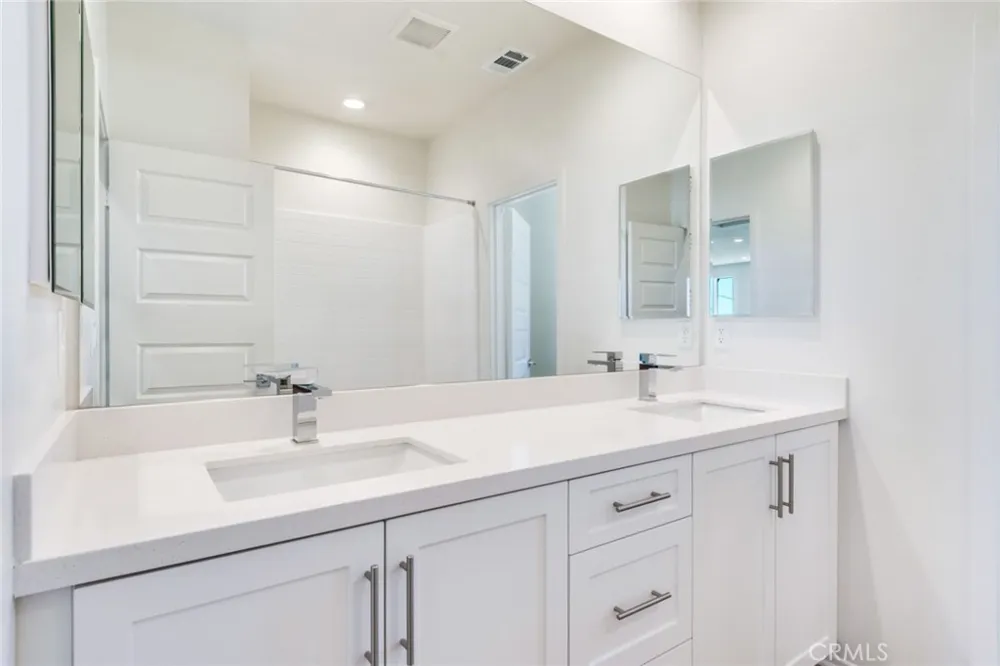 38824 Malva Rosa Drive Palmdale, CA 93551