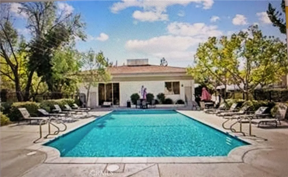 4706 Park Granada #188 Calabasas, CA 91302