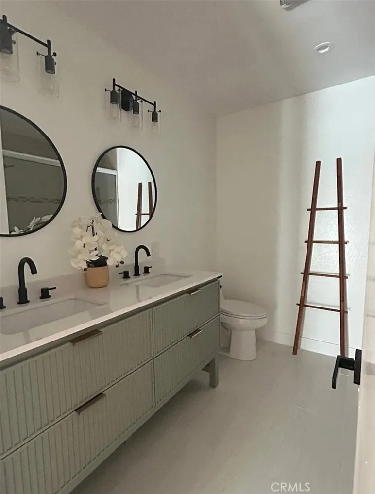 4706 Park Granada #188 Calabasas, CA 91302