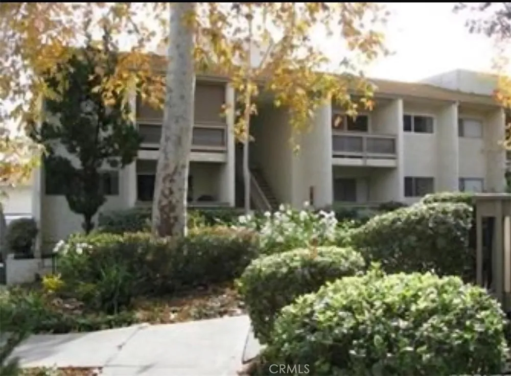 4706 Park Granada #188 Calabasas, CA 91302