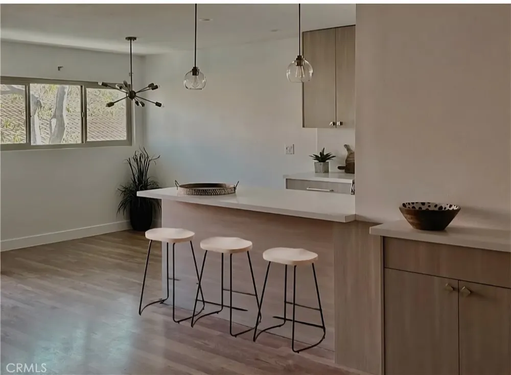 4706 Park Granada #188 Calabasas, CA 91302