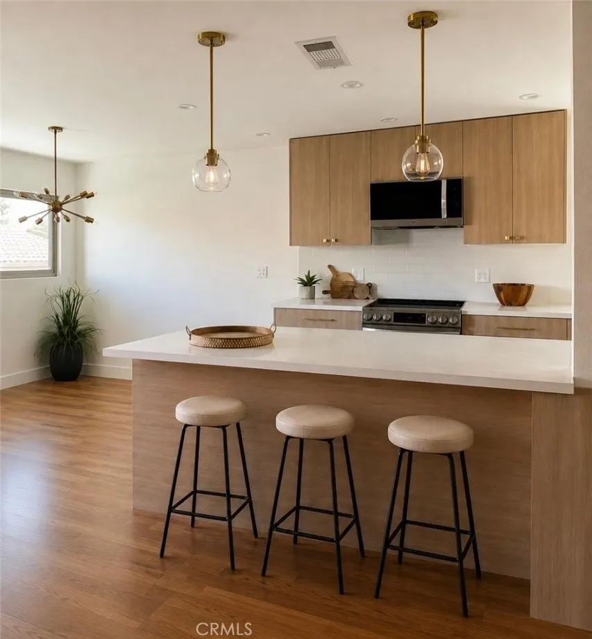4706 Park Granada #188 Calabasas, CA 91302