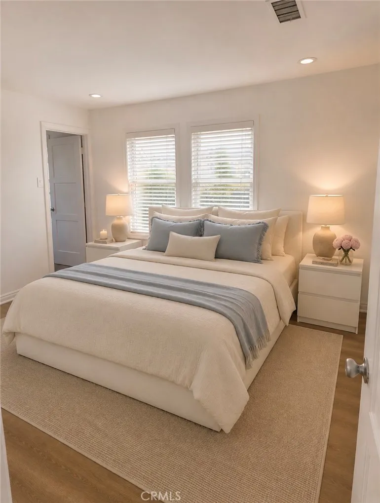 13016 Archwood street North Hollywood, CA 91606