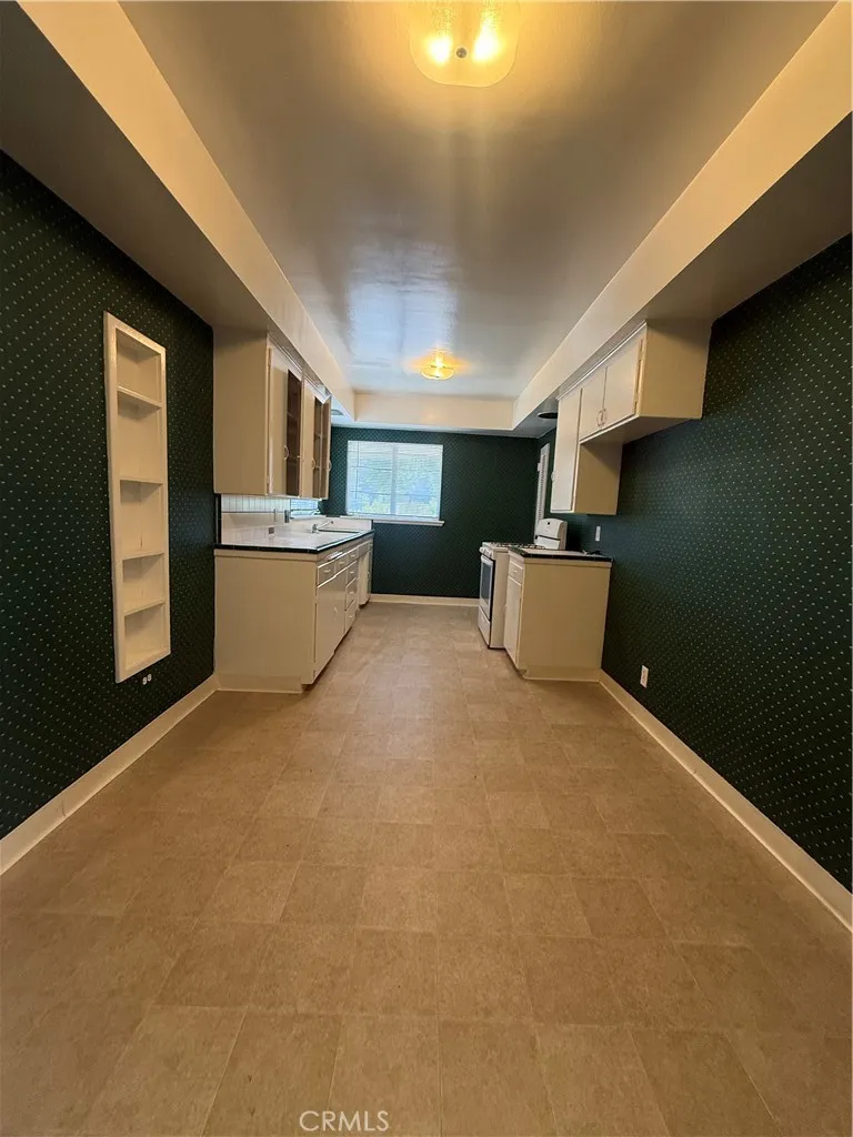 4909 Coldwater Canyon Avenue #6 Sherman Oaks, CA 91423