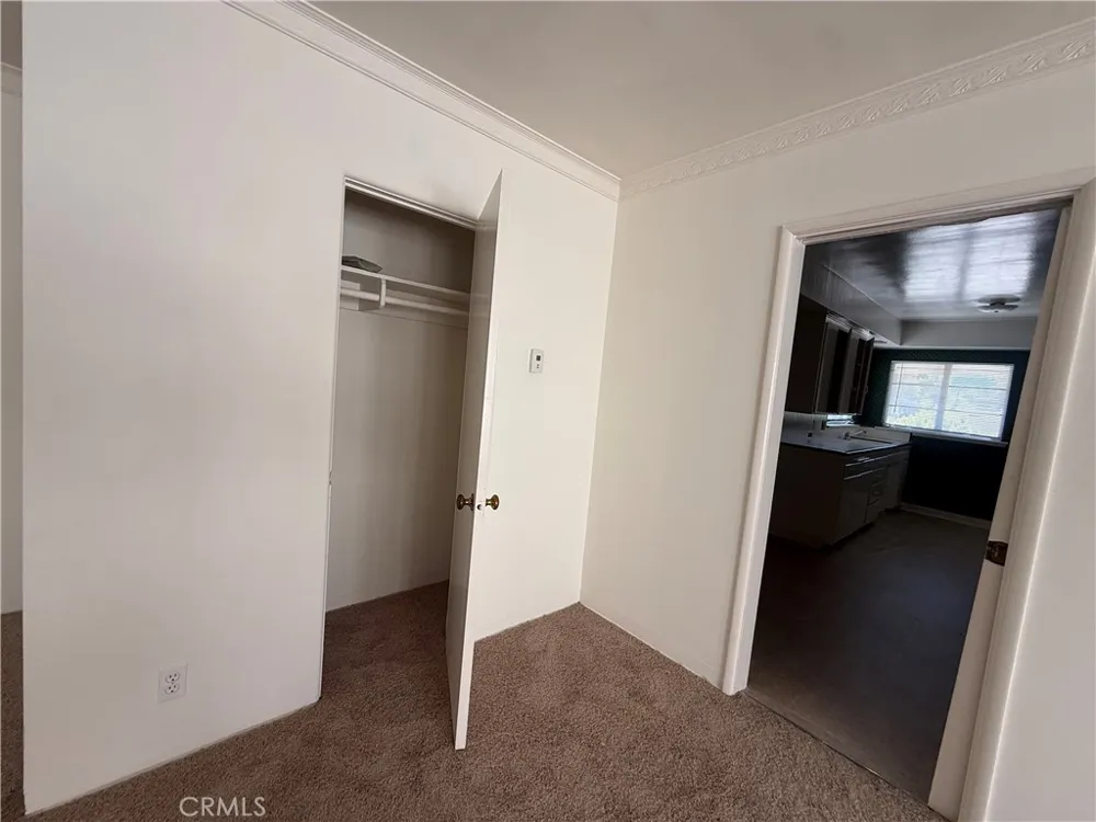 4909 Coldwater Canyon Avenue #6 Sherman Oaks, CA 91423