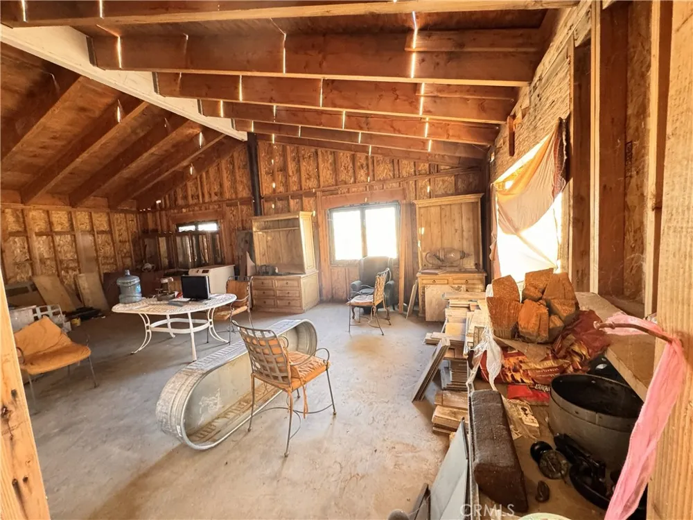 13861 E Avenue G6 Lancaster, CA 93535