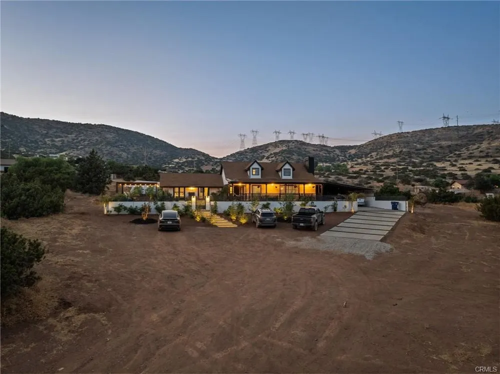 1617 Twin Butte Palmdale, CA 93551